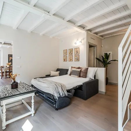Casa Della Musica Apartment